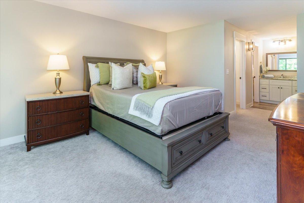 10501 Cedar Lake Road, Unit 404 Minnetonka, MN 55305 - Photo 16 of 34