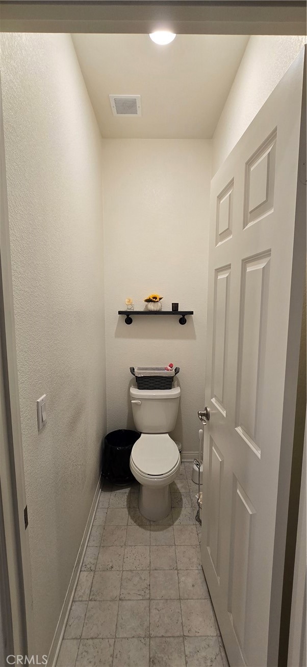 8221 Muir Lane Riverside, CA 92507 - Photo 13 of 36