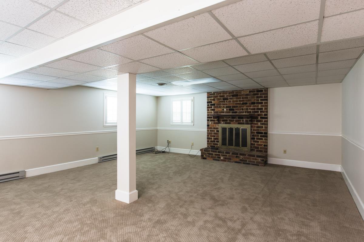 868 Todd Road Mount Sidney, VA 24467 - Photo 16 of 47 an empty room with windows