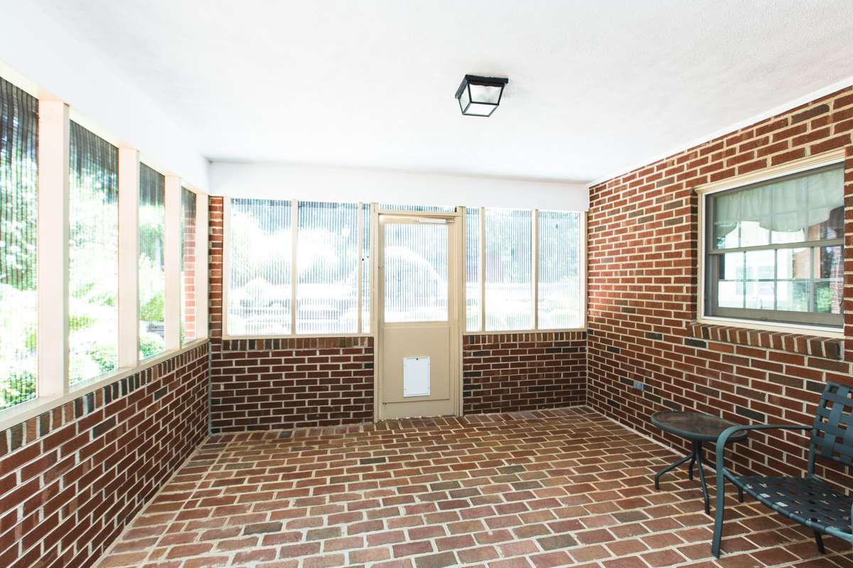 868 Todd Road Mount Sidney, VA 24467 - Photo 19 of 47 a bathroom with a shower