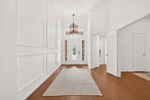 $559,000 | 6 Skyland Place, The Woodlands, TX 77381