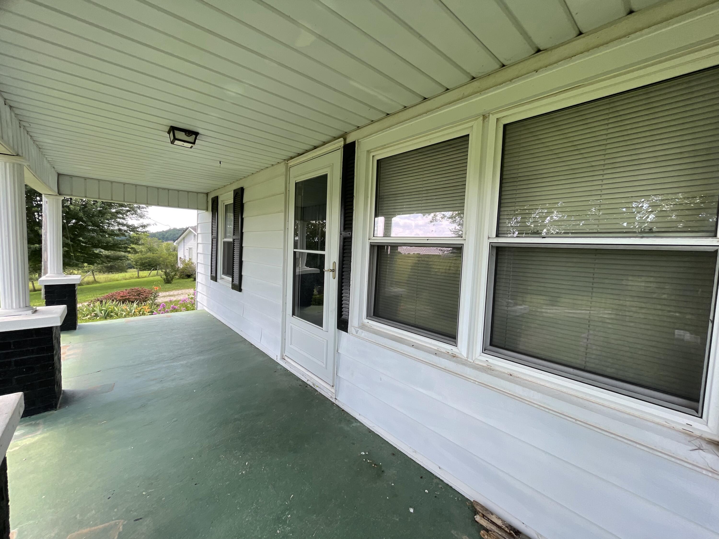 850 East Langdon Road Science Hill, KY 42553 - Photo 12 of 58 5EB39910-2518-428B-9E1B-0ACF8E474349