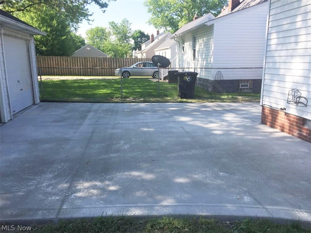 1395 Irene Road Lyndhurst, OH 44124 - Photo 6 of 18 Brand new driveway