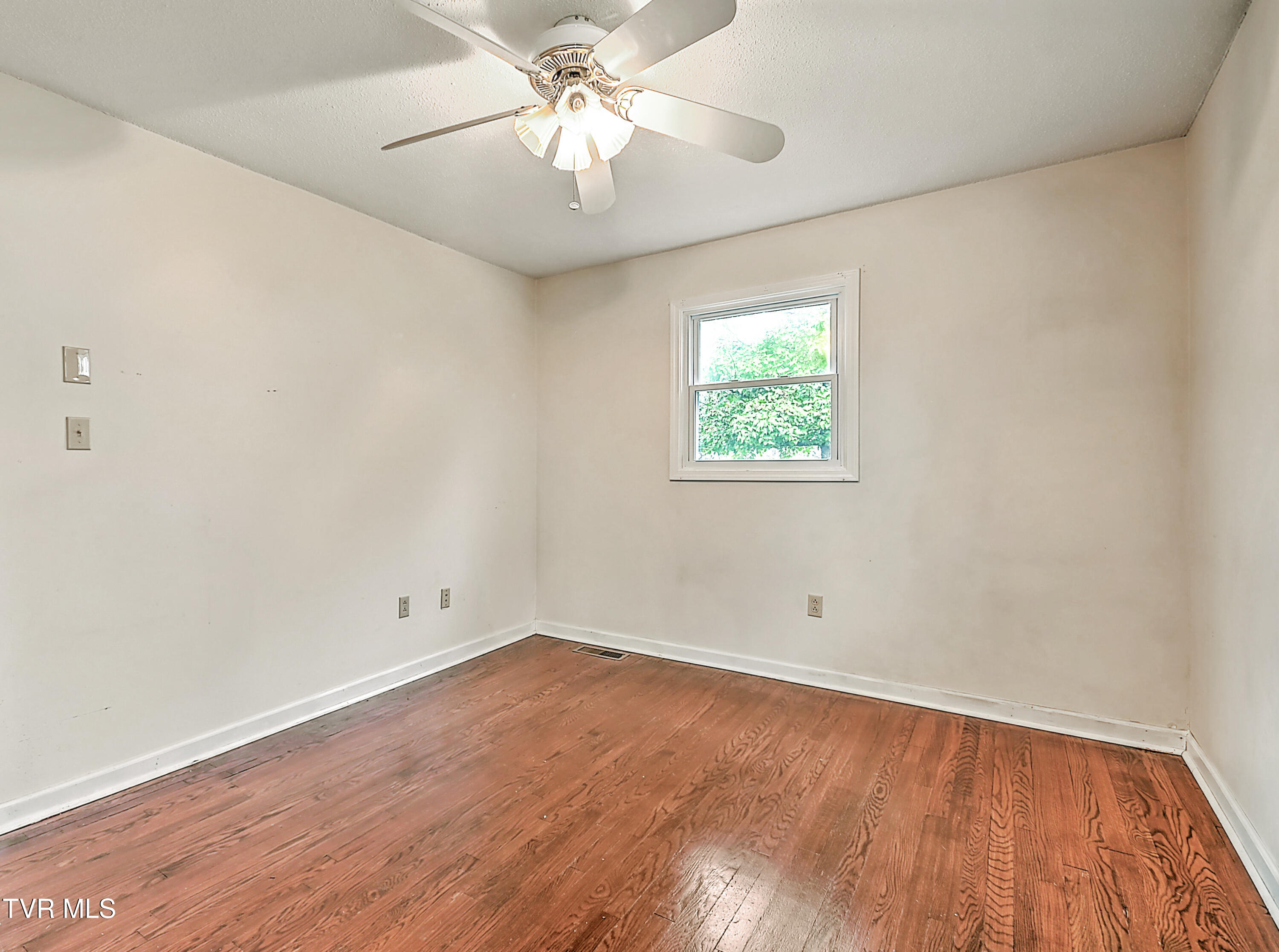 25168 Watauga Road Abingdon, VA 24211 - Photo 20 of 34 25168 Watauga DB-26