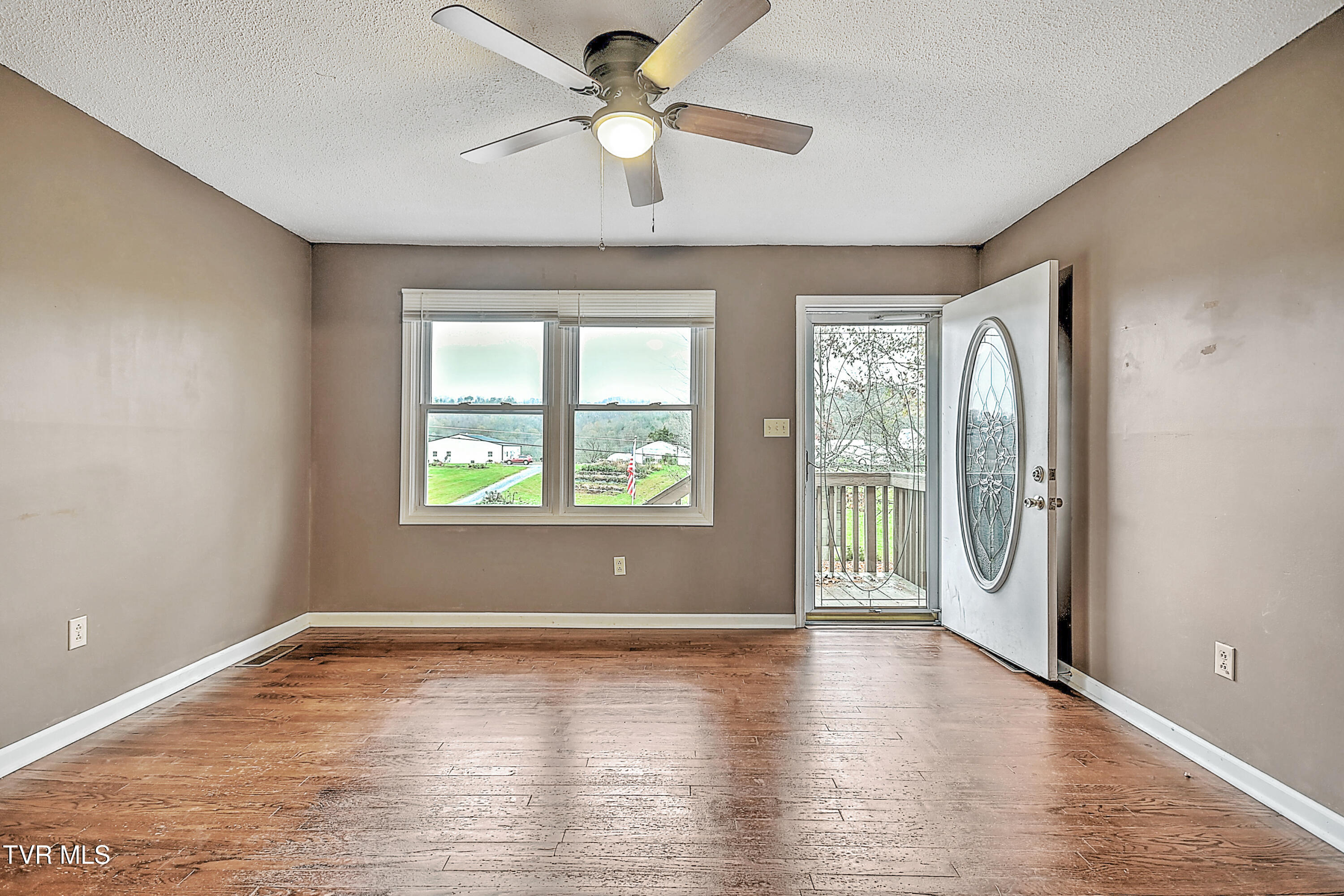 25168 Watauga Road Abingdon, VA 24211 - Photo 5 of 34 25168 Watauga DB-11
