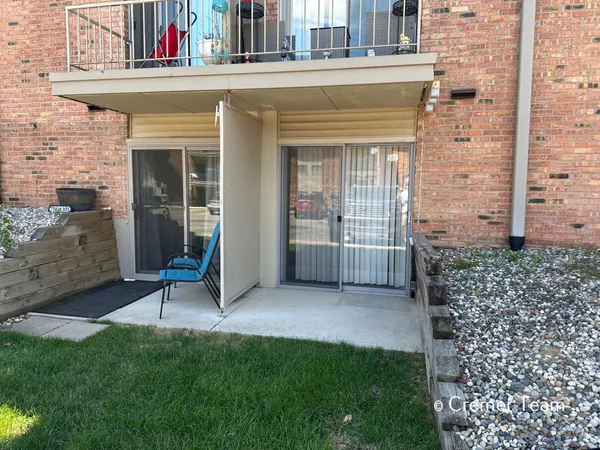 $99,900 | 756 West Kilgore Road, Unit 102, Kalamazoo, MI 49008