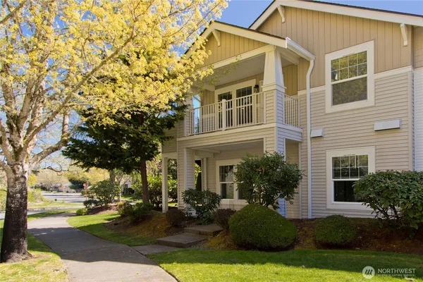 $359,950 | 1920 Spencer Court, Unit B13, DuPont, WA 98327
