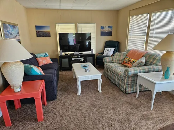 $1,650 | 373 Majesty Drive, Unit 373, Clearwater, FL 33761