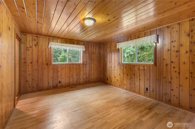 $724,950 | 34412 Mountain Highway East, Eatonville, WA 98328