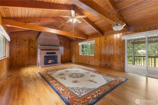 $724,950 | 34412 Mountain Highway East, Eatonville, WA 98328