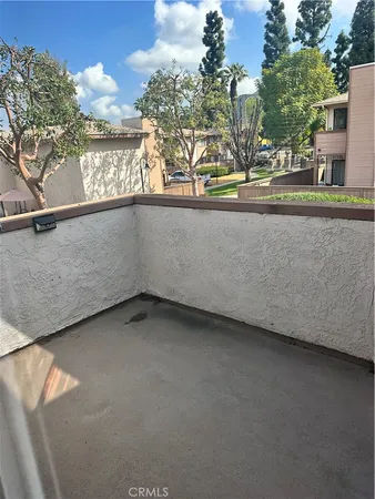$1,650 | 1313 Massachusetts Avenue, Unit 201, Riverside, CA 92507