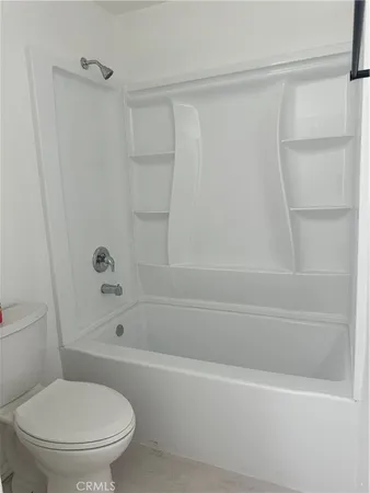 $1,650 | 1313 Massachusetts Avenue, Unit 201, Riverside, CA 92507