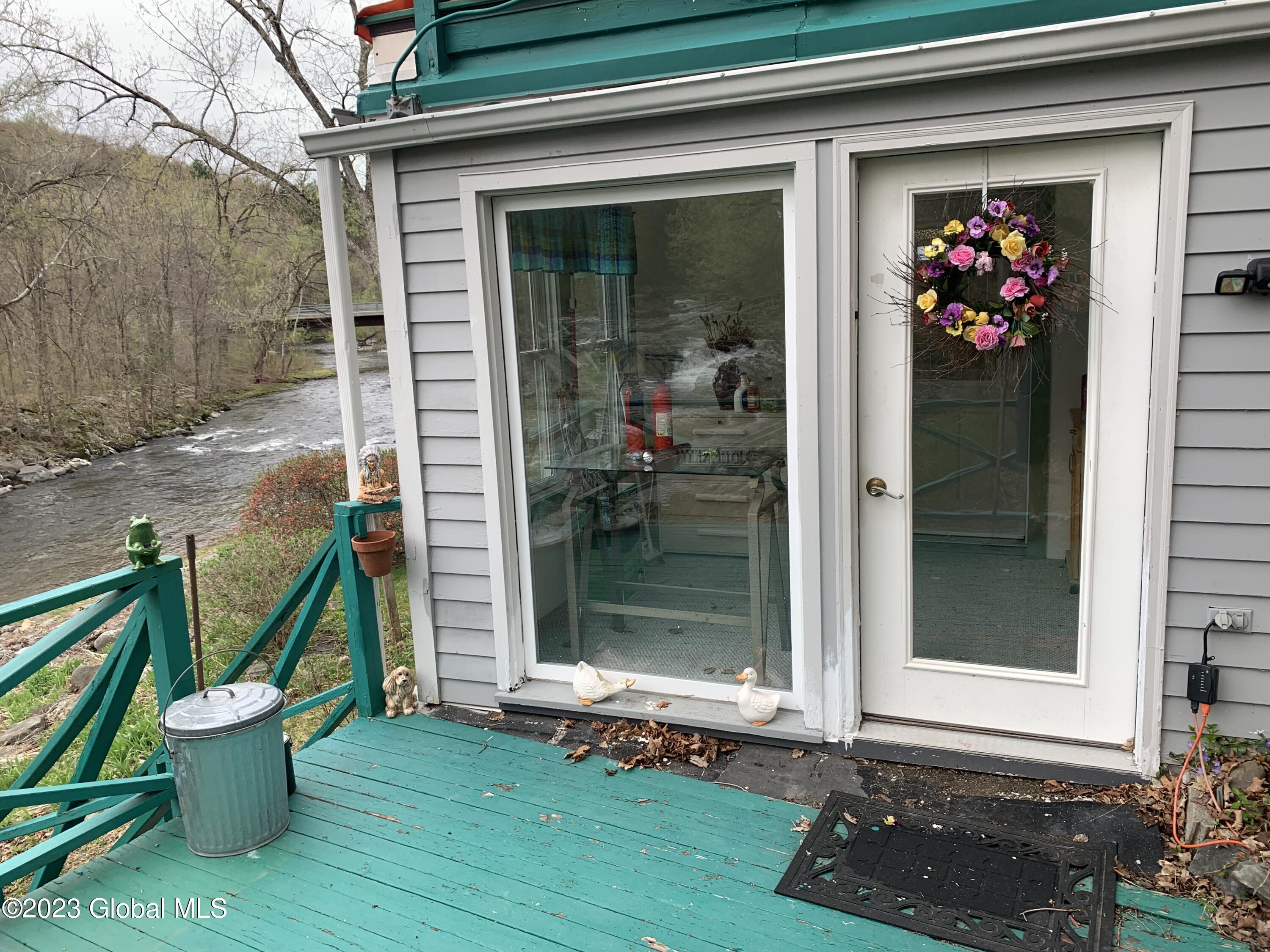 36 Tayer Road East Nassau, NY 12062 - Photo 5 of 34 Joan porch