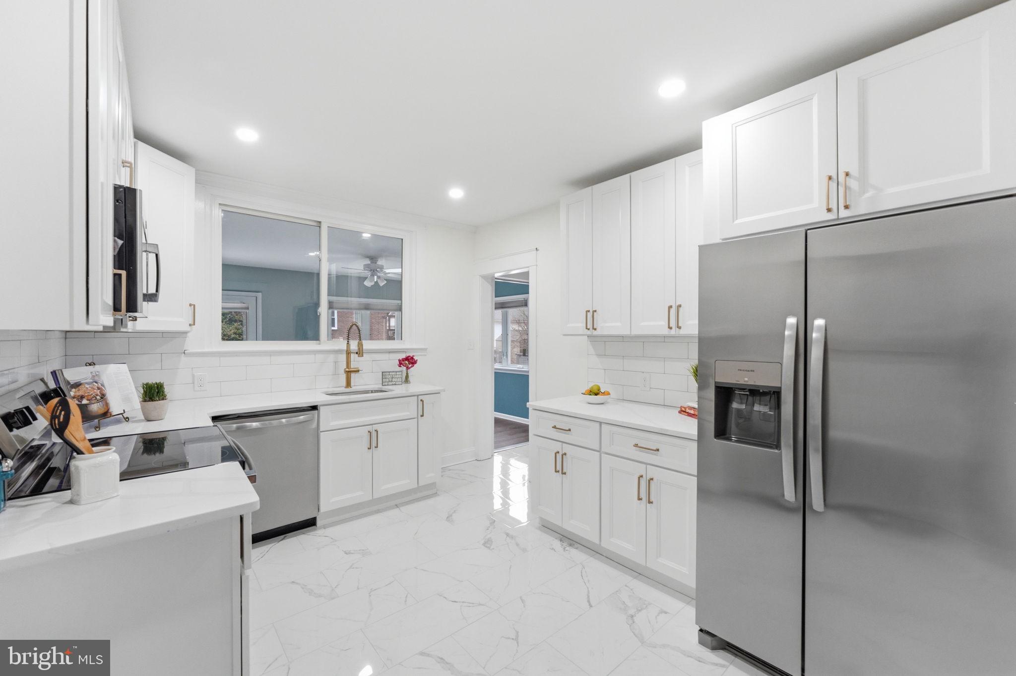 227 East Leamy Avenue Springfield, PA 19064 - Photo 7 of 47