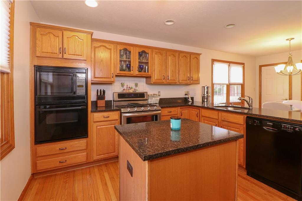 9040 Highland Road Pittsburgh, PA 15237 - Photo 5 of 25 Gallery Image 5