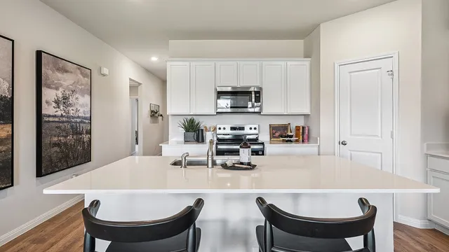 $325,990 | 121 Southridge Trail, Marble Falls, TX 78654