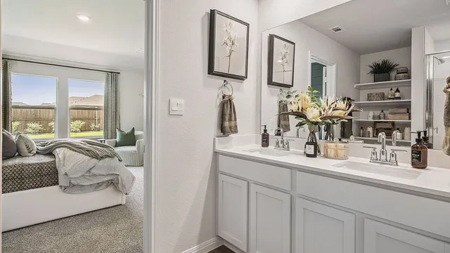 $325,990 | 121 Southridge Trail, Marble Falls, TX 78654