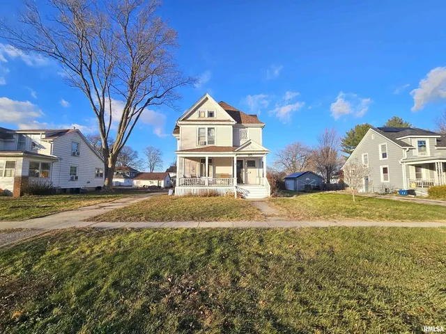 $109,900 | 115 East Court Street, Cambridge, IL 61238