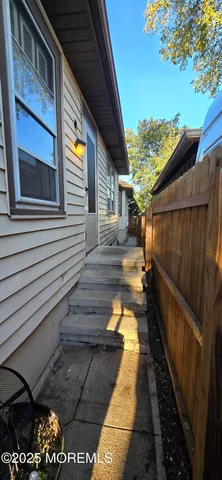 $2,150 | 922 Highway 34, Unit A, Matawan, NJ 07747