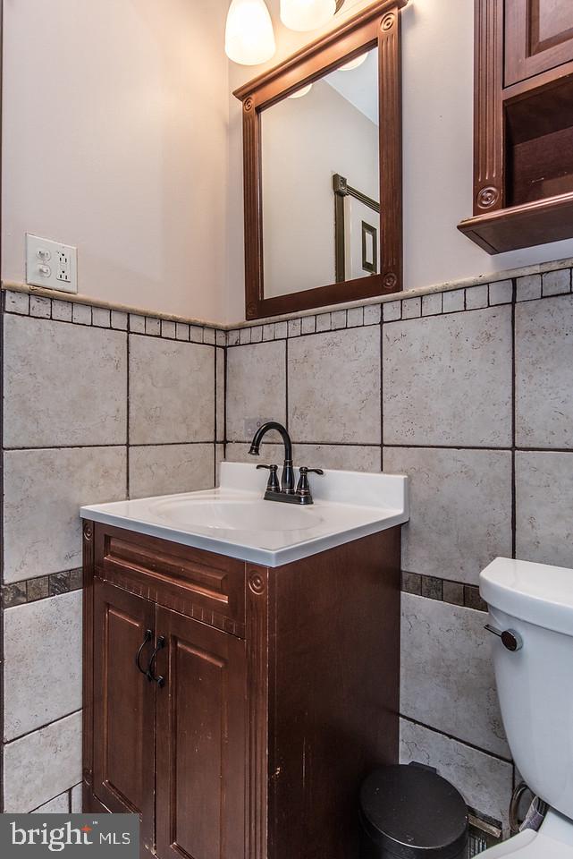 10648 Halstead Street Philadelphia, PA 19116 - Photo 21 of 36