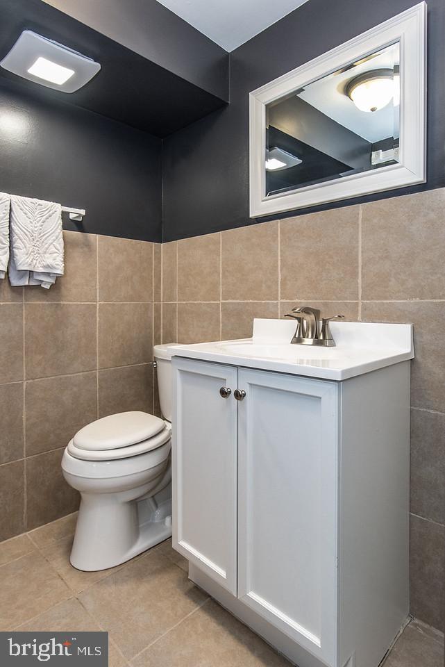 10648 Halstead Street Philadelphia, PA 19116 - Photo 27 of 36