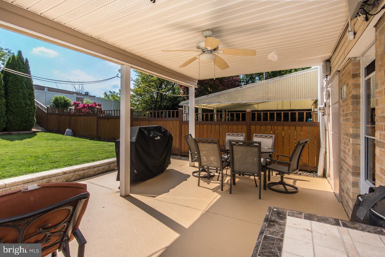 10648 Halstead Street Philadelphia, PA 19116 - Photo 32 of 36