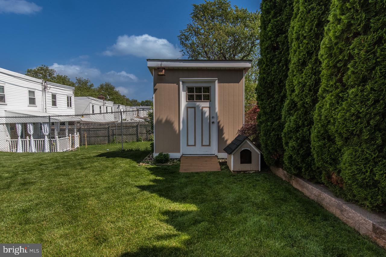 10648 Halstead Street Philadelphia, PA 19116 - Photo 35 of 36