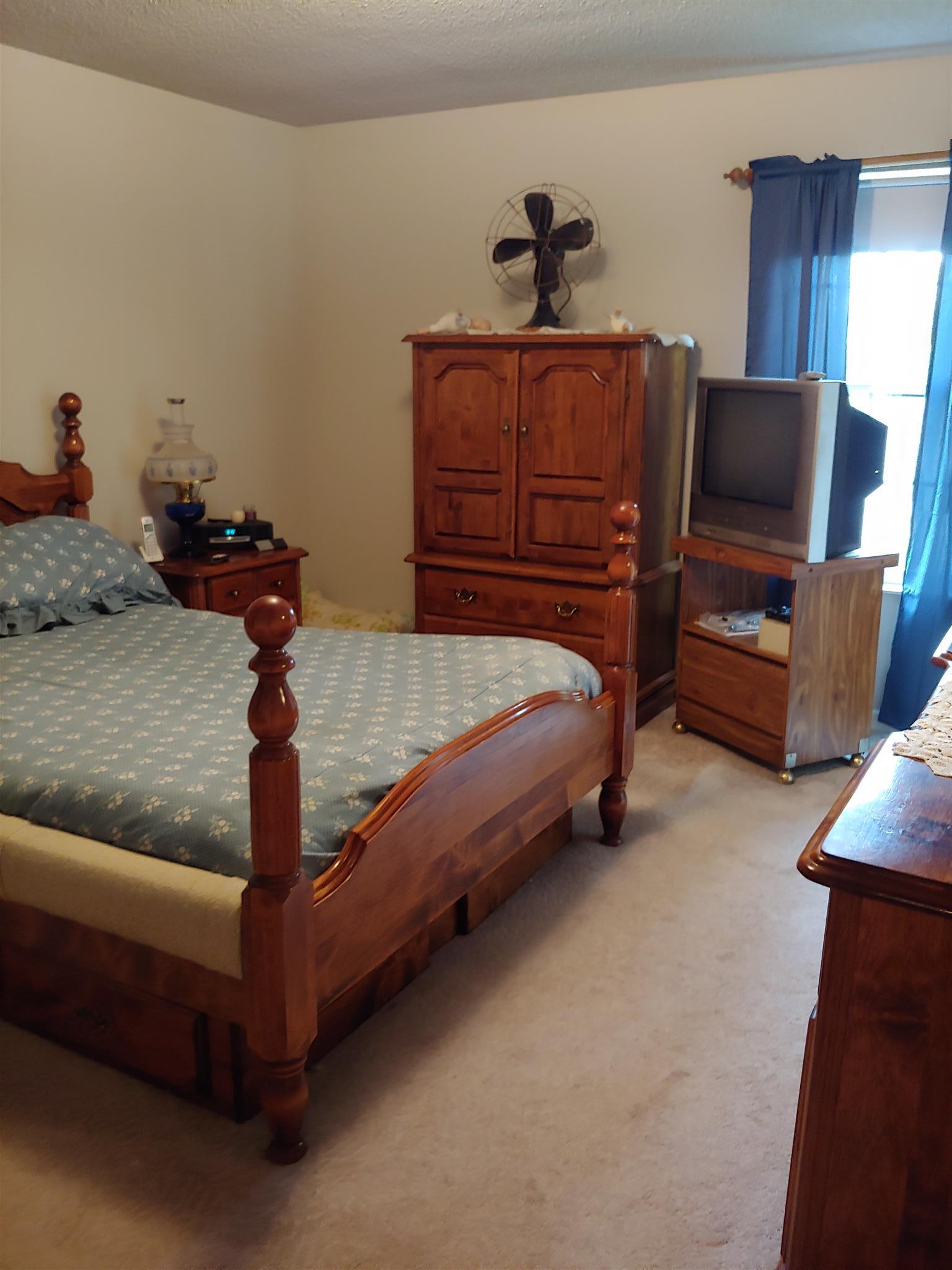 1701 Hunters Branch Road Antioch, TN 37013 - Photo 14 of 17 The master bedroom will hold your furniture with room to spare.