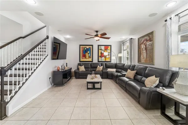 $570,000 | 12347 Streambed Drive, Riverview, FL 33579