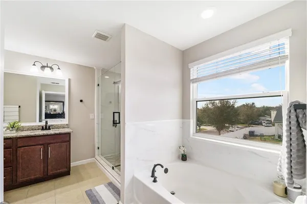 $570,000 | 12347 Streambed Drive, Riverview, FL 33579