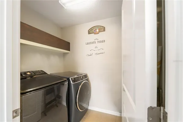 $570,000 | 12347 Streambed Drive, Riverview, FL 33579