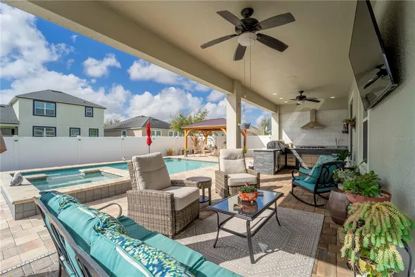 $570,000 | 12347 Streambed Drive, Riverview, FL 33579