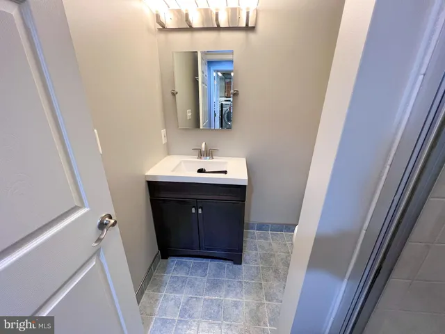 $2,585 | 8514 Rhuddlan Road, Nottingham, MD 21236