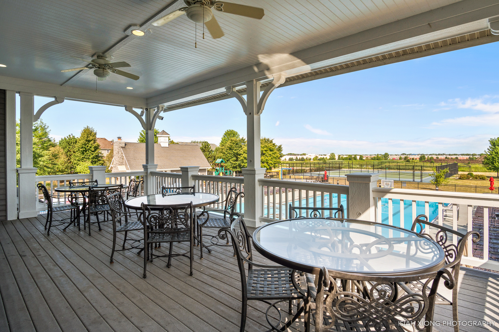 445 Dancer Lane, Unit 405 Oswego, IL 60543 - Photo 22 of 32 an outdoor space with furniture and garden view
