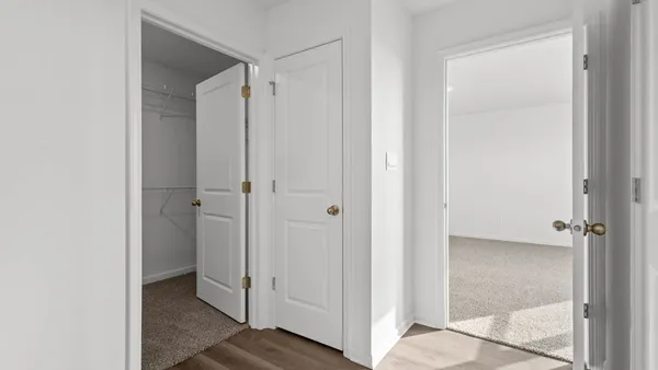 $469,990 | 457 Vista Drive, Hampshire, IL 60140