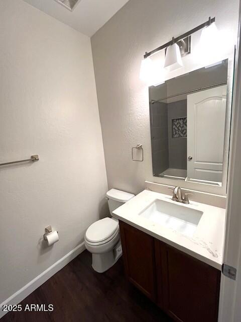1255 South Rialto, Unit 164 Mesa, AZ 85209 - Photo 18 of 26 a bathroom with a sink and a mirror