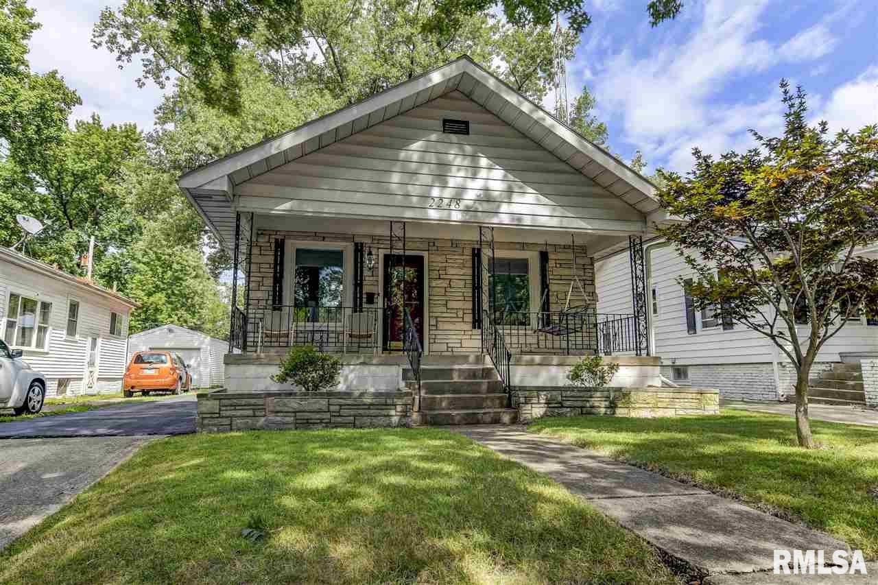 2248 South 10th Street Springfield, IL 62703 - Photo 1 of 36