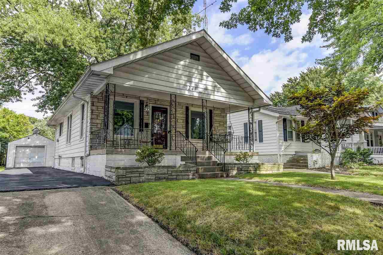 2248 South 10th Street Springfield, IL 62703 - Photo 2 of 36