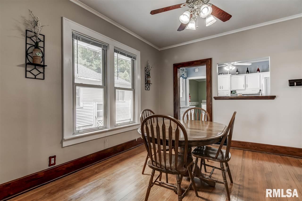 2248 South 10th Street Springfield, IL 62703 - Photo 13 of 36