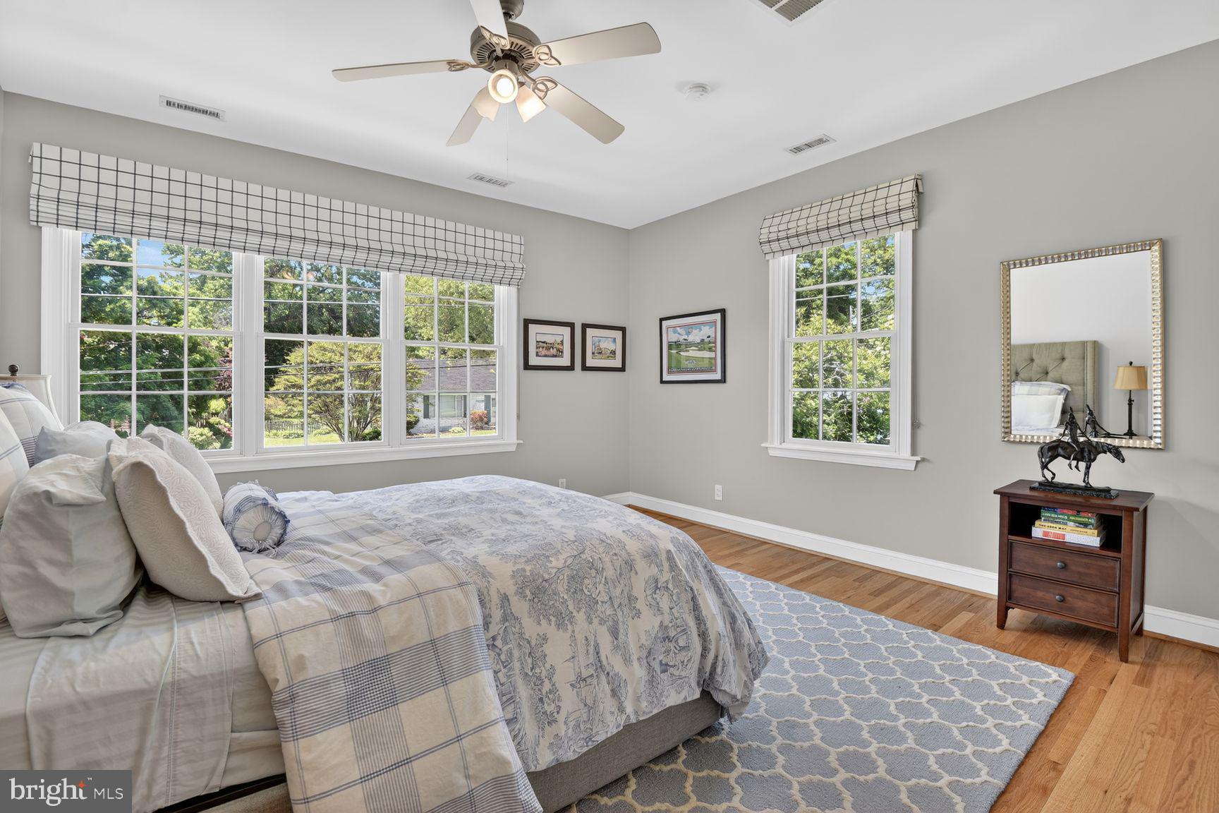 5909 Madawaska Road Bethesda, MD 20816 - Photo 30 of 49