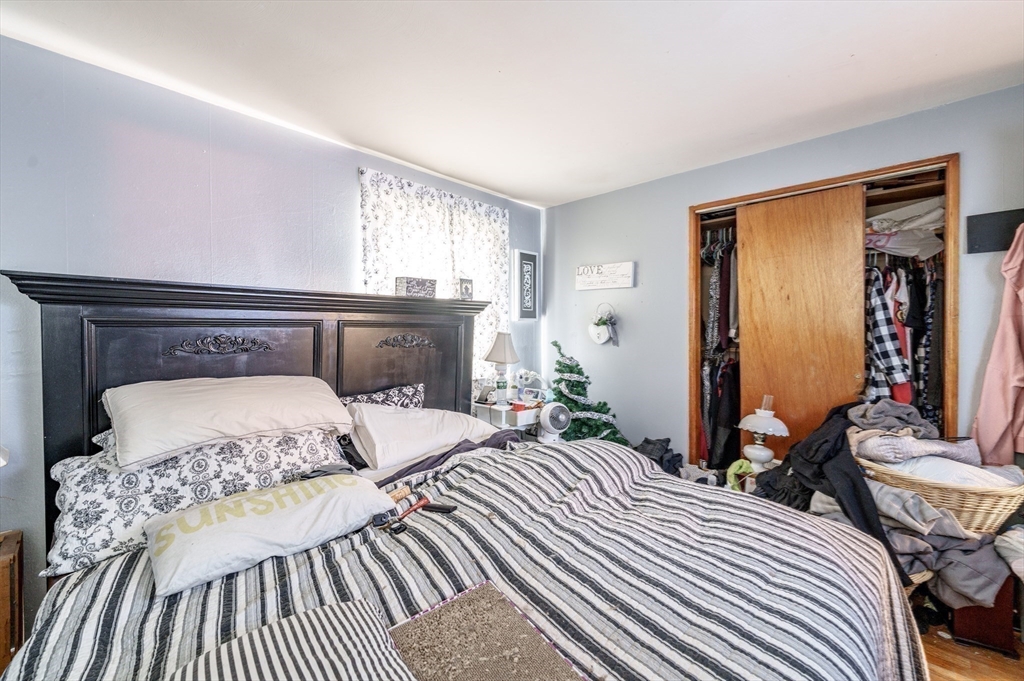 82 Redfern Drive Springfield, MA 01109 - Photo 10 of 15