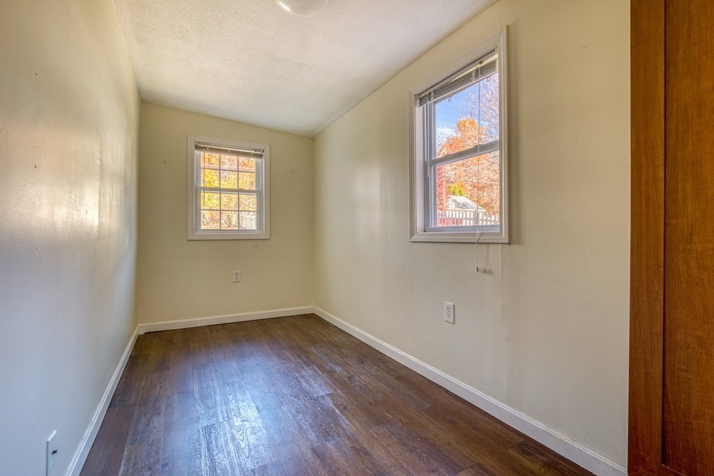 68 Hilltop Road Dracut, MA 01826 - Photo 8 of 11