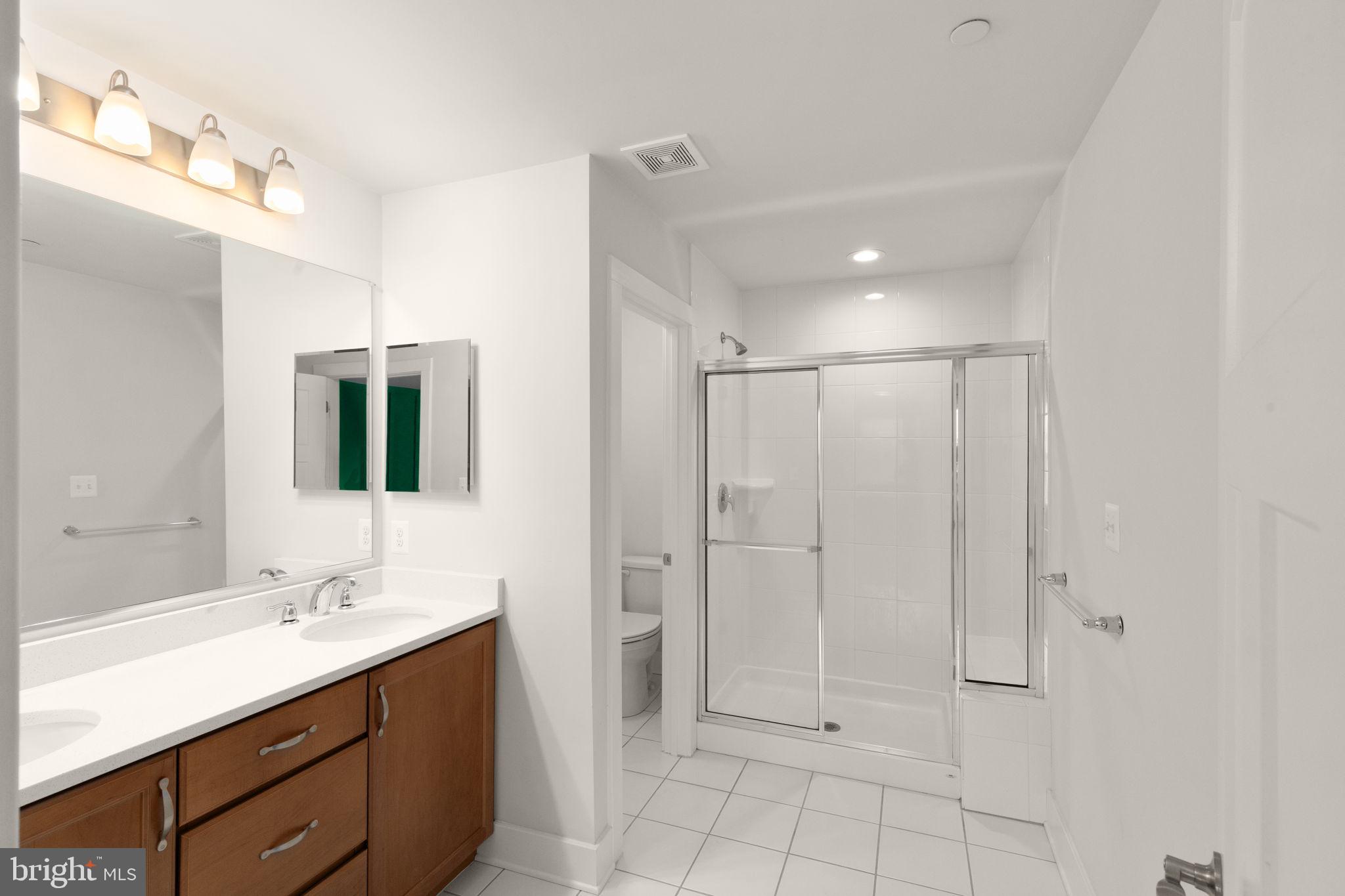 2511 Easy Street Fallston, MD 21047 - Photo 25 of 46 Primary Bath