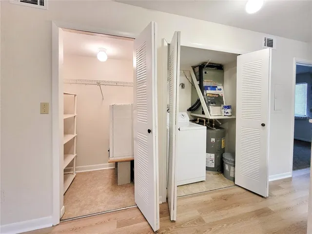 $119,000 | 109 Southeast 16th Avenue, Unit Q301, Gainesville, FL 32601