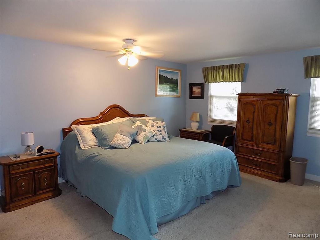 710 Abbey Court Rochester Hills, MI 48307 - Photo 40 of 46