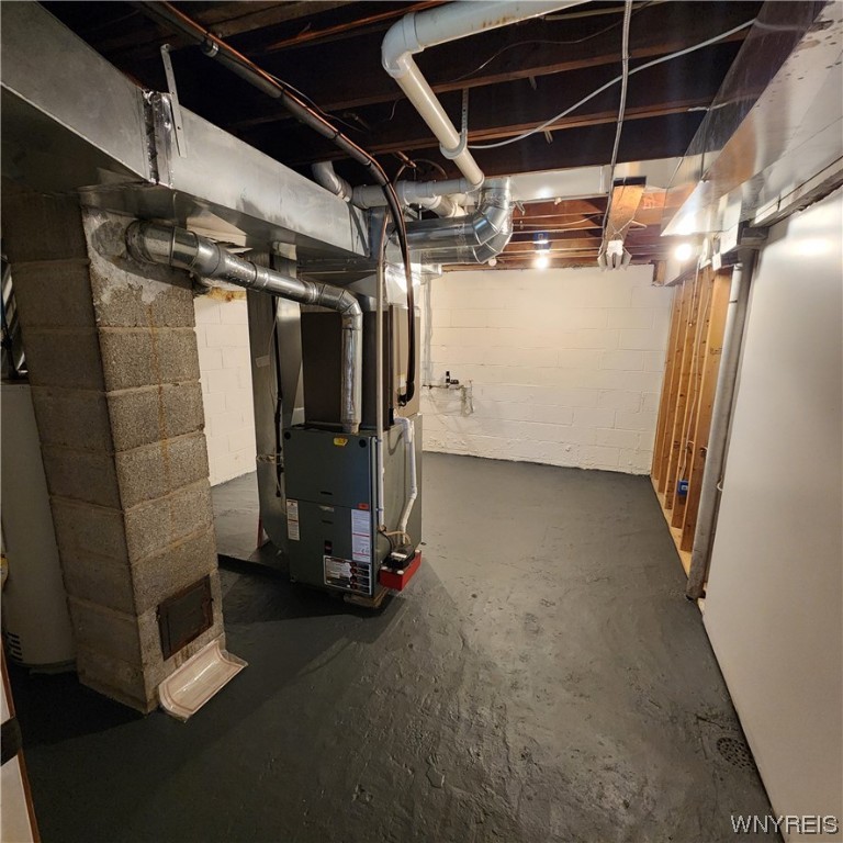 2443 Upper Mountain Road Lewiston, NY 14132 - Photo 16 of 17