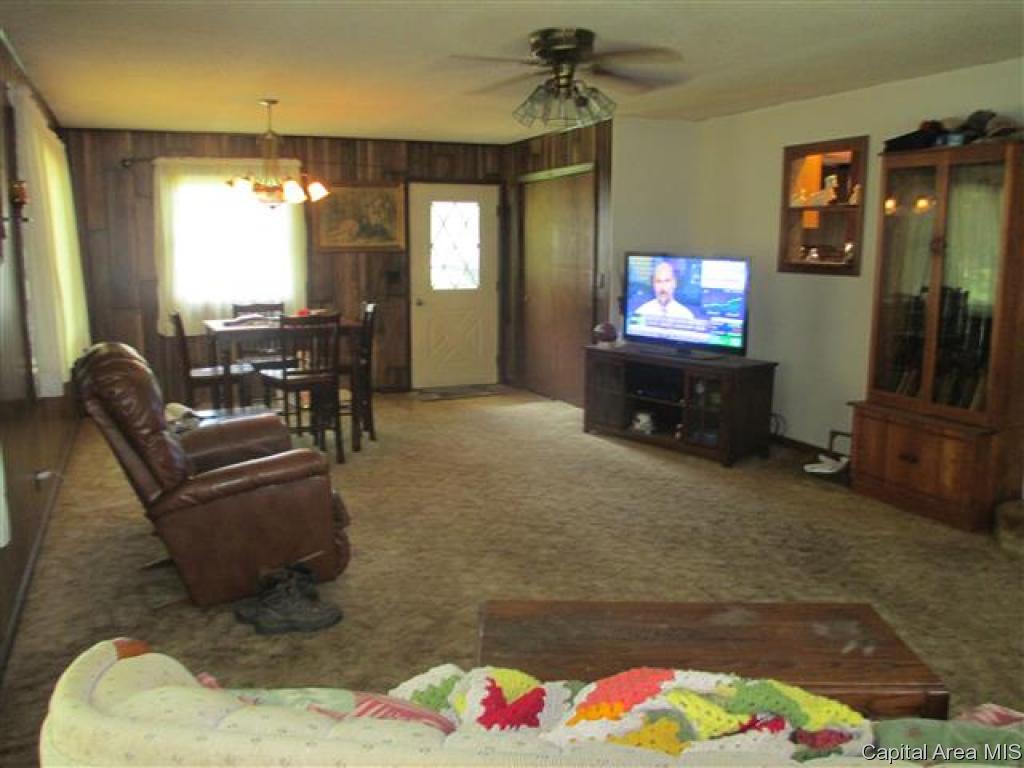 1711 Mt Zion Road Jacksonville, IL 62650 - Photo 15 of 15