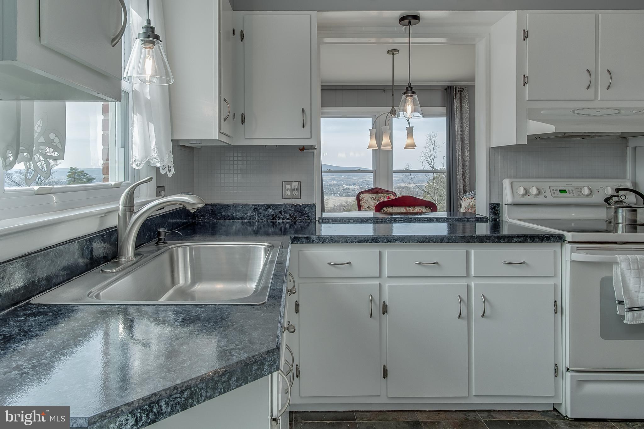 7418 Ridge Road Frederick, MD 21702 - Photo 12 of 58 Kitchen Pic 3