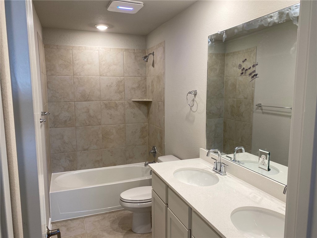 670 Pepperbark Loop Buda, TX 78610 - Photo 13 of 24