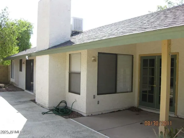 a view of a entryway